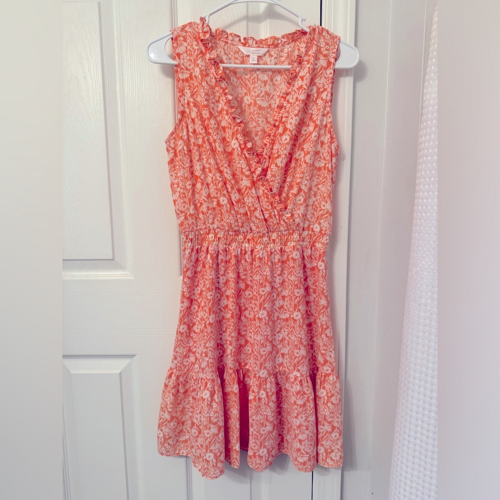 LAUREN CONRAD SIZE SMALL FLORAL DRESS